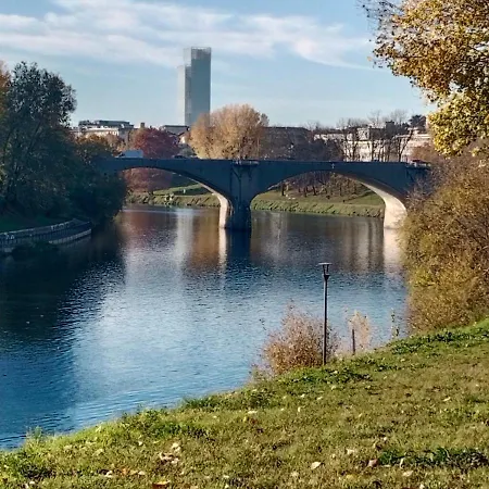 La Riva Del Po 3* 토리노