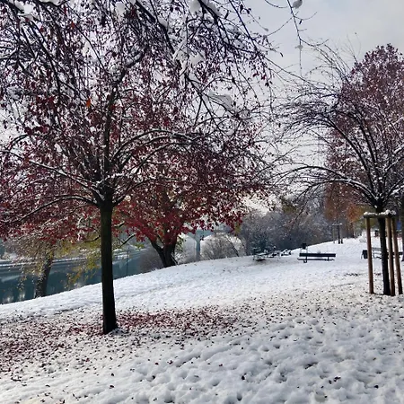 La Riva Del Po Indipendente * Turin