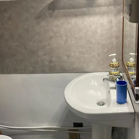 La Riva Del Po Indipendente Panzió