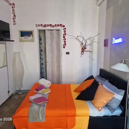 La Riva Del Po Alojamento de Acomodação e Pequeno-almoço Turim